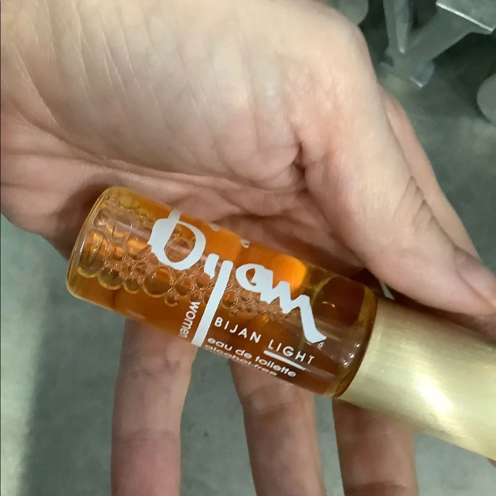 NEW BIJAN LIGHT‎ SPRAY